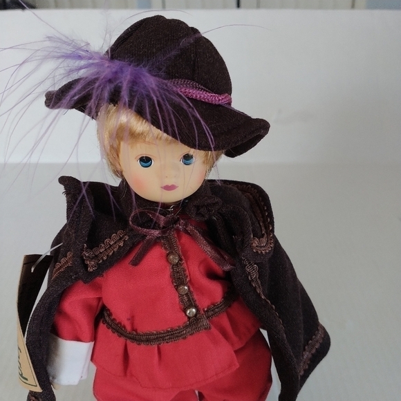 Springford The Pilgrims at Plymouth 1620 Boy Doll - Picture 7 of 9